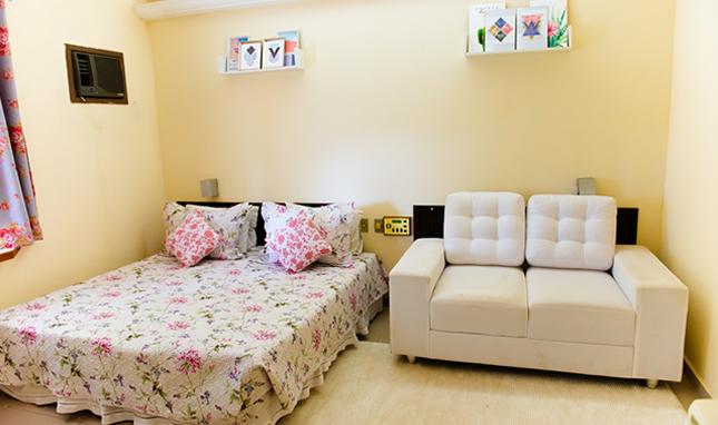 5462ac880e1030ba0c03b064_quartoStandard.jpg